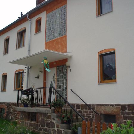 Tiny-Apartment-In-Gemuenden-An-Der-Wohra Gemunden an der Wohra Ngoại thất bức ảnh