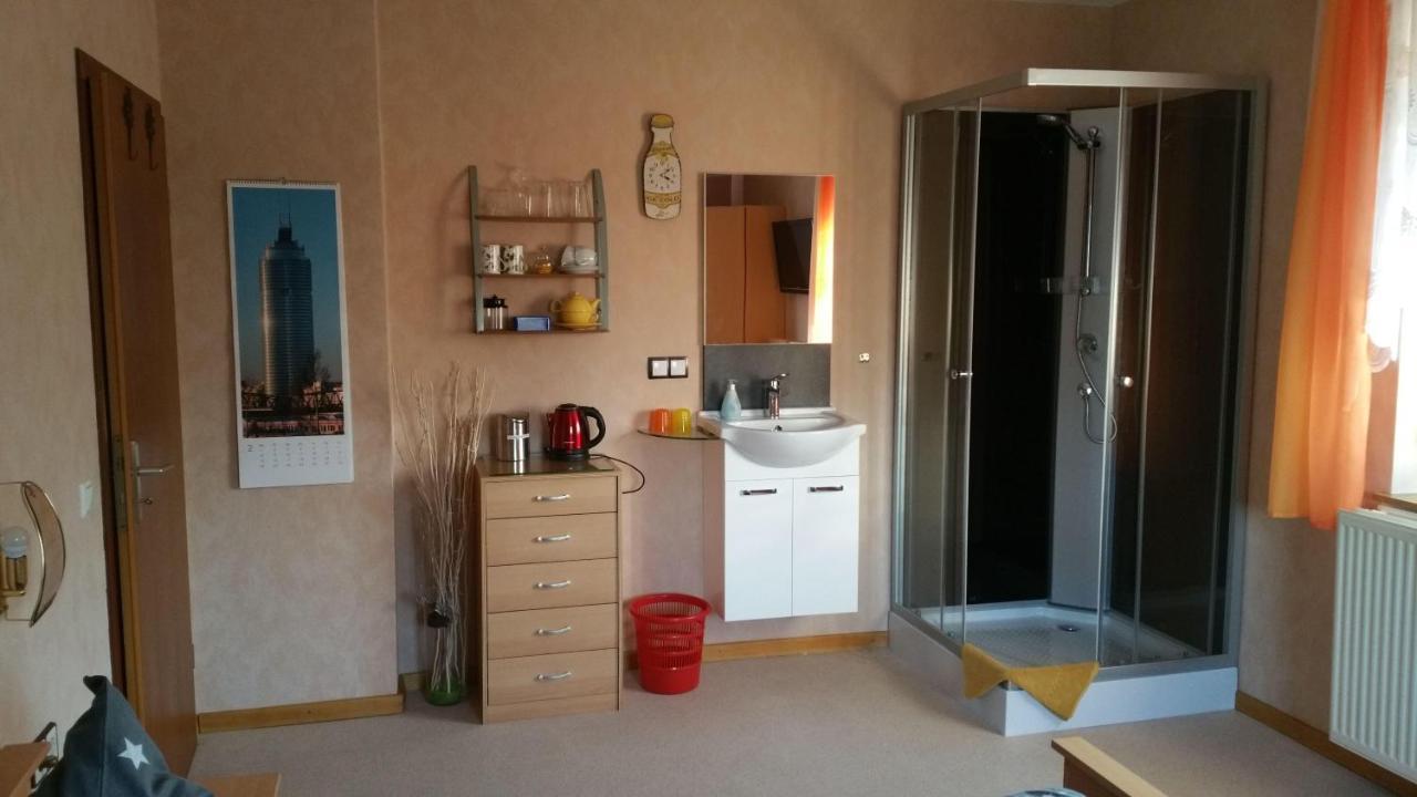 Tiny-Apartment-In-Gemuenden-An-Der-Wohra Gemunden an der Wohra Ngoại thất bức ảnh