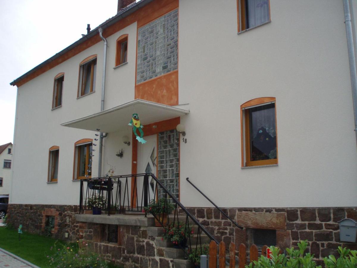 Tiny-Apartment-In-Gemuenden-An-Der-Wohra Gemunden an der Wohra Ngoại thất bức ảnh
